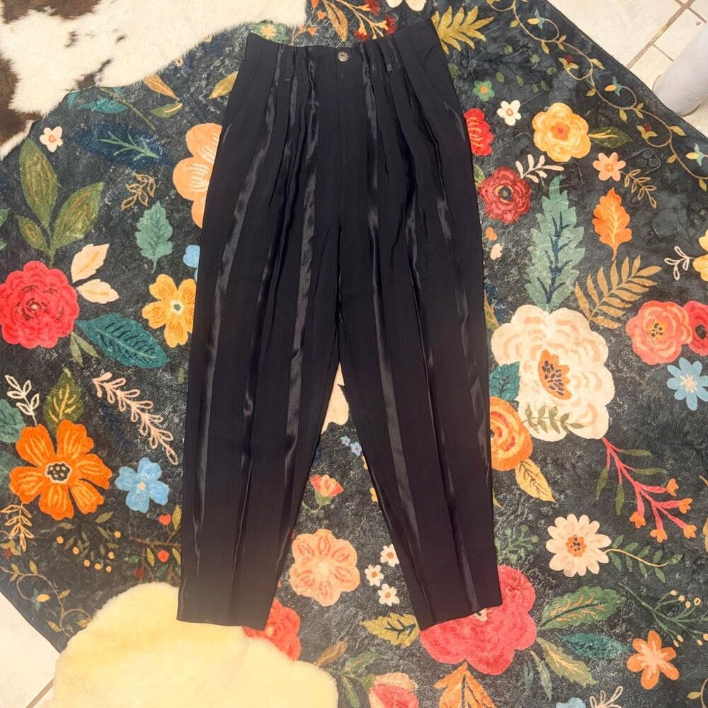Vintage 80s Benjamin A. Striped Satin Pleated Trousers Black High Waisted 10